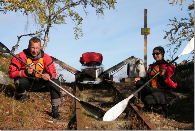 Inari järv kajakiga Inari järv kajakiga